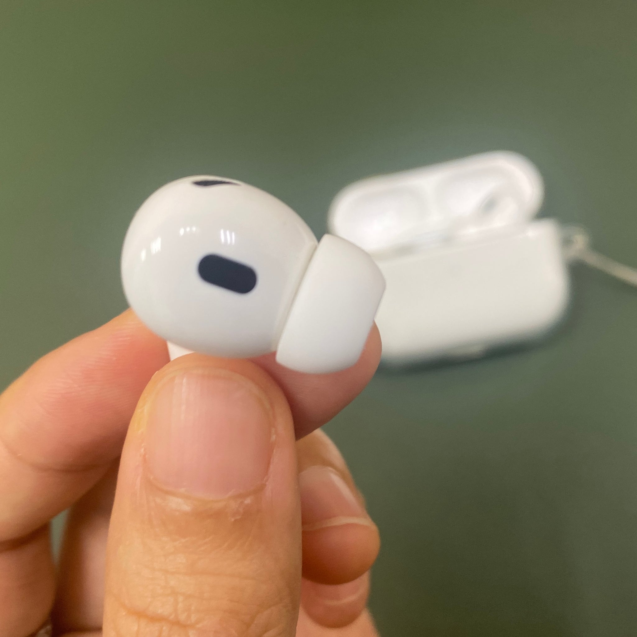 airpod pro left replacement from the InstantPods